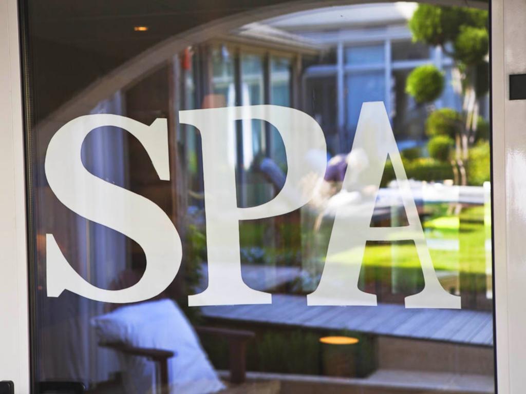 La Marine De Loire Hotel & Spa مونتسورو المظهر الخارجي الصورة