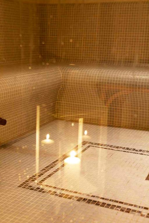 La Marine De Loire Hotel & Spa مونتسورو المظهر الخارجي الصورة